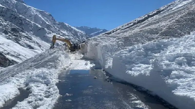 Rohtang Pass Himachal Pradesh