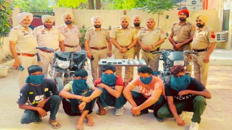 Jalandhar News: 5 गिरोह सदस्य का पर्दाफा, राहगीरों से करते थे लूटपाट, जाने पूरी बात!
