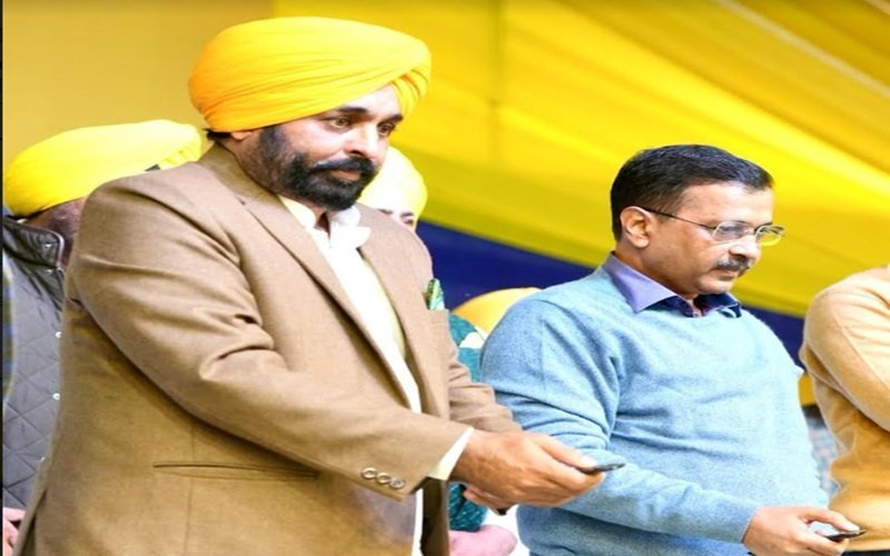 Bhagwant Mann and Arvins Kejriwal