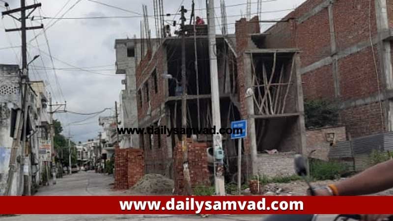 Ladowali road Illegal Building