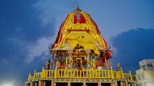 Jagannath Temple: 2 घंटे में पुरी! भुवनेश्वर से सड़क मार्ग से आसान यात्रा, भुवनेश्वर से पुरी जगन्नाथ मंदिर कैसे पहुंचे?