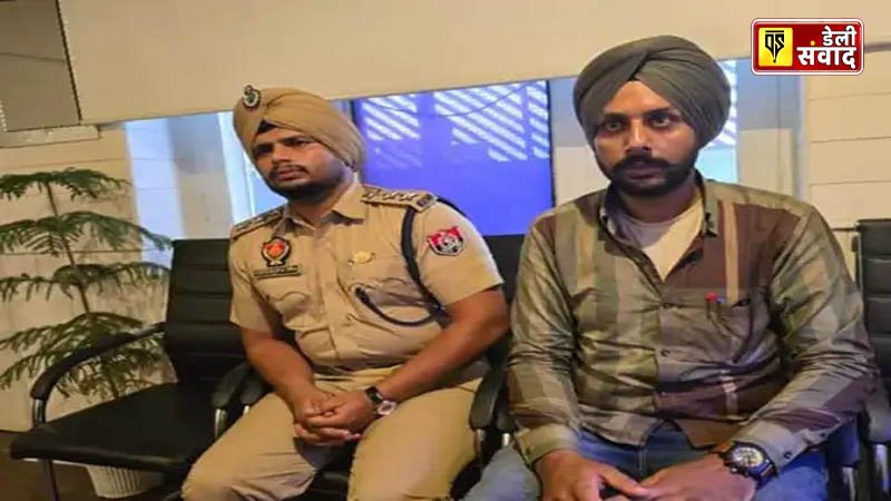 Karanveer and his friend sitting in DSP's uniform