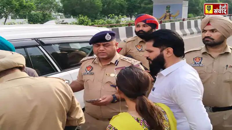 DIG Naveen Singla talking to Sunny's family (a Electrician Died Electric Shock)