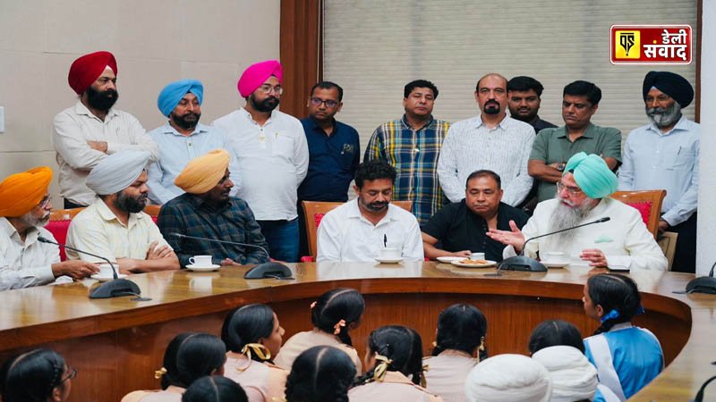 Speaker Sandhawa made Punjab Vidhan Sabha an educational hub for school students